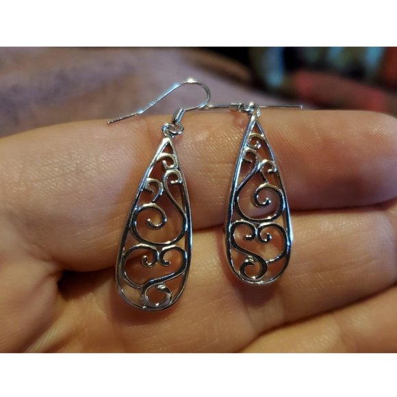 Elegant Drop Earrings Sterling Silver Dangle Dangling Teardrop Ladies Jewelry - Picture 8 of 11